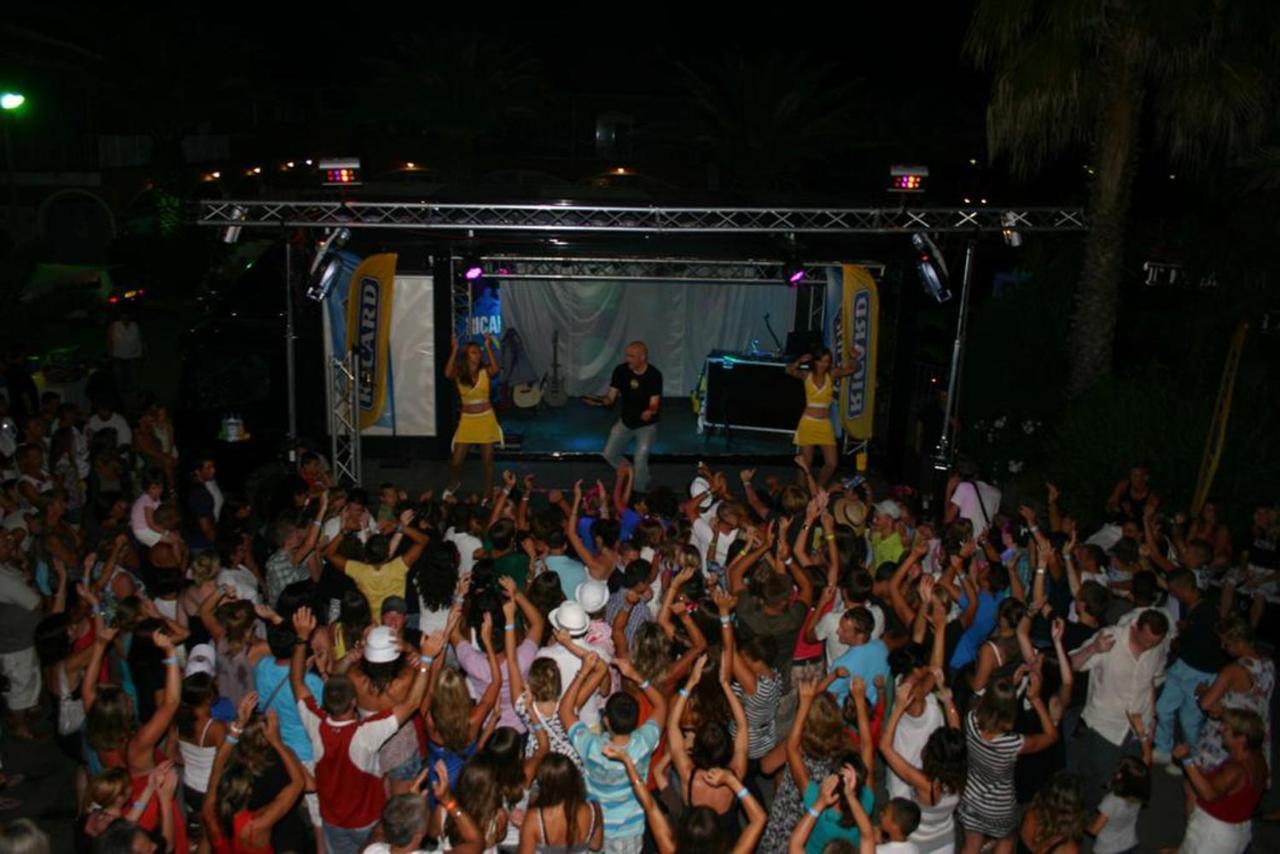 Vias-Plage Camping Les Salisses Quality Holidays المظهر الخارجي الصورة